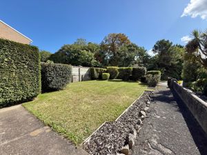 Photo 7- click for photo gallery